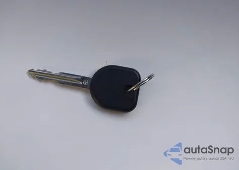 2020 Hyundai Elantra Sel z USA, uszkodzony, nr VIN KMHD84LF1LU942309